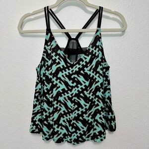 Silence + Noise Black and Teal Graphic Top